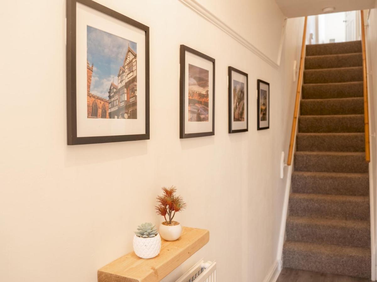 Pass The Keys Recently Updated Large Edwardian House - Sleeps 7 Chester Exteriér fotografie